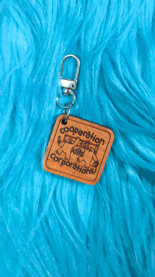 Cooperation kills keychain/magnet!