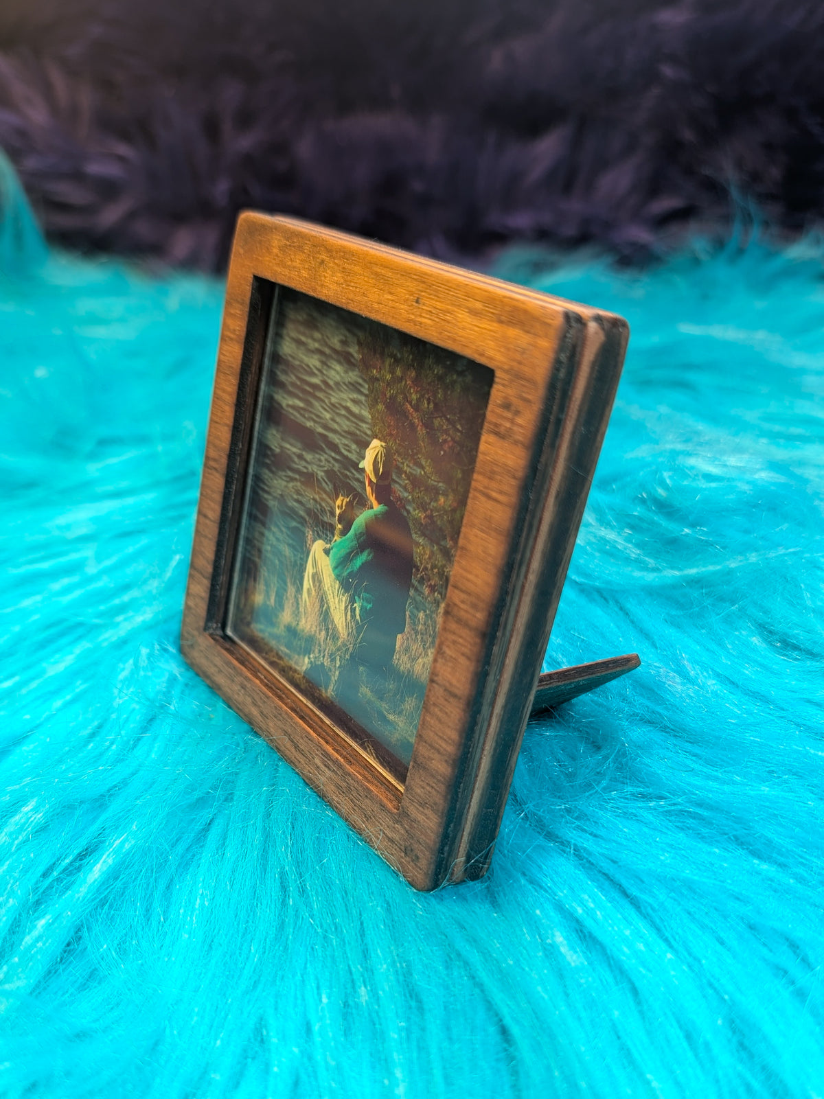 Magnetic walnut sticky note frame!