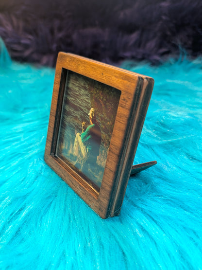 Magnetic walnut sticky note frame!